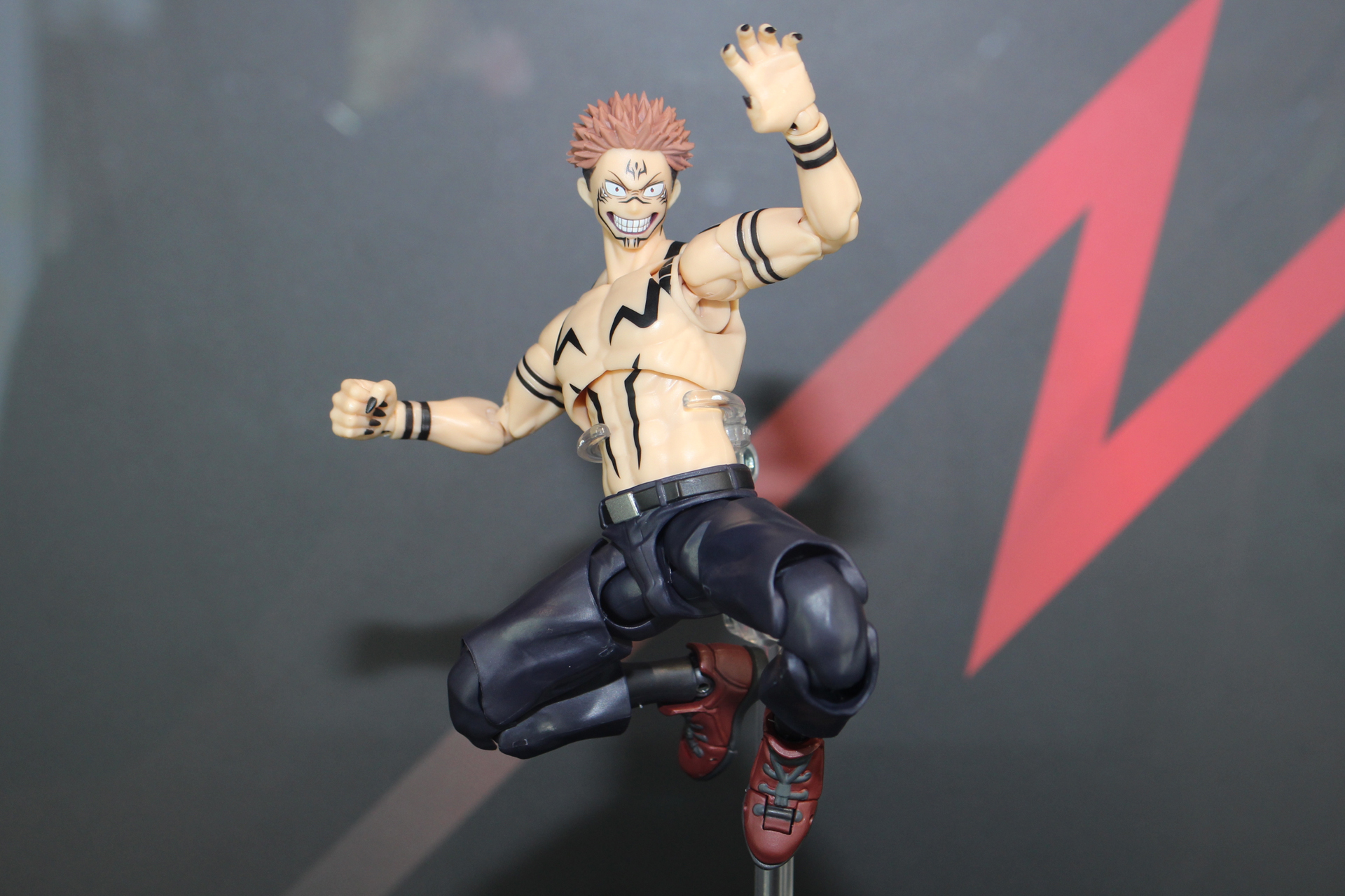 「S.H.Figuarts 宿儺」。4月発売。価格は7,700円（税込）