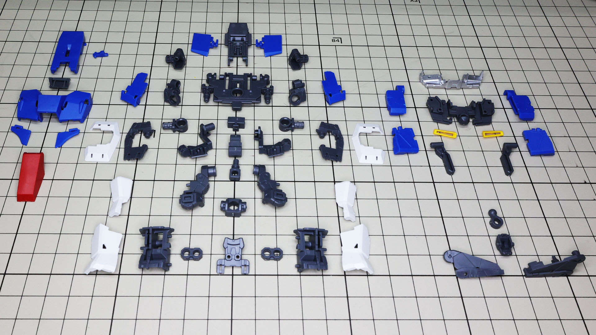 ボディパーツ一覧。変形機構のため、細かくパーツ分けされています
