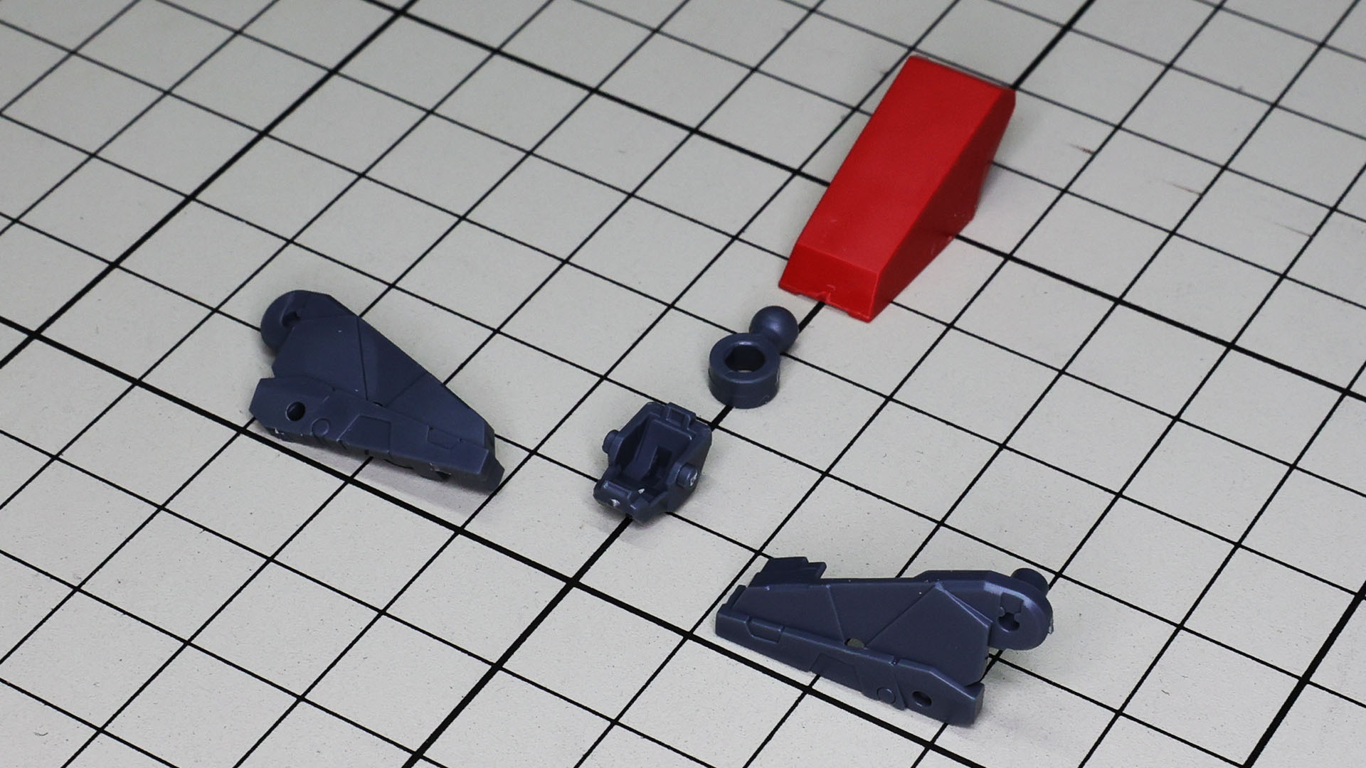 今回カミーユ君は事情により乗っていませんが製品版では搭乗します