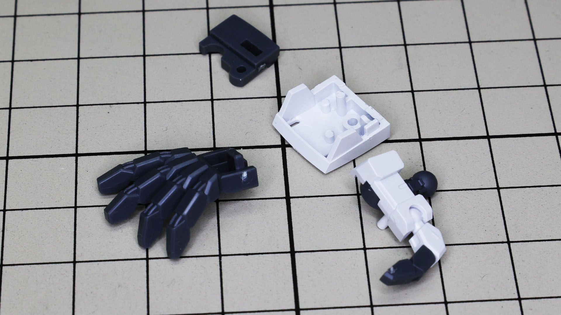 親指の付け根が白いのも往年のファンとしてはうれしい限り