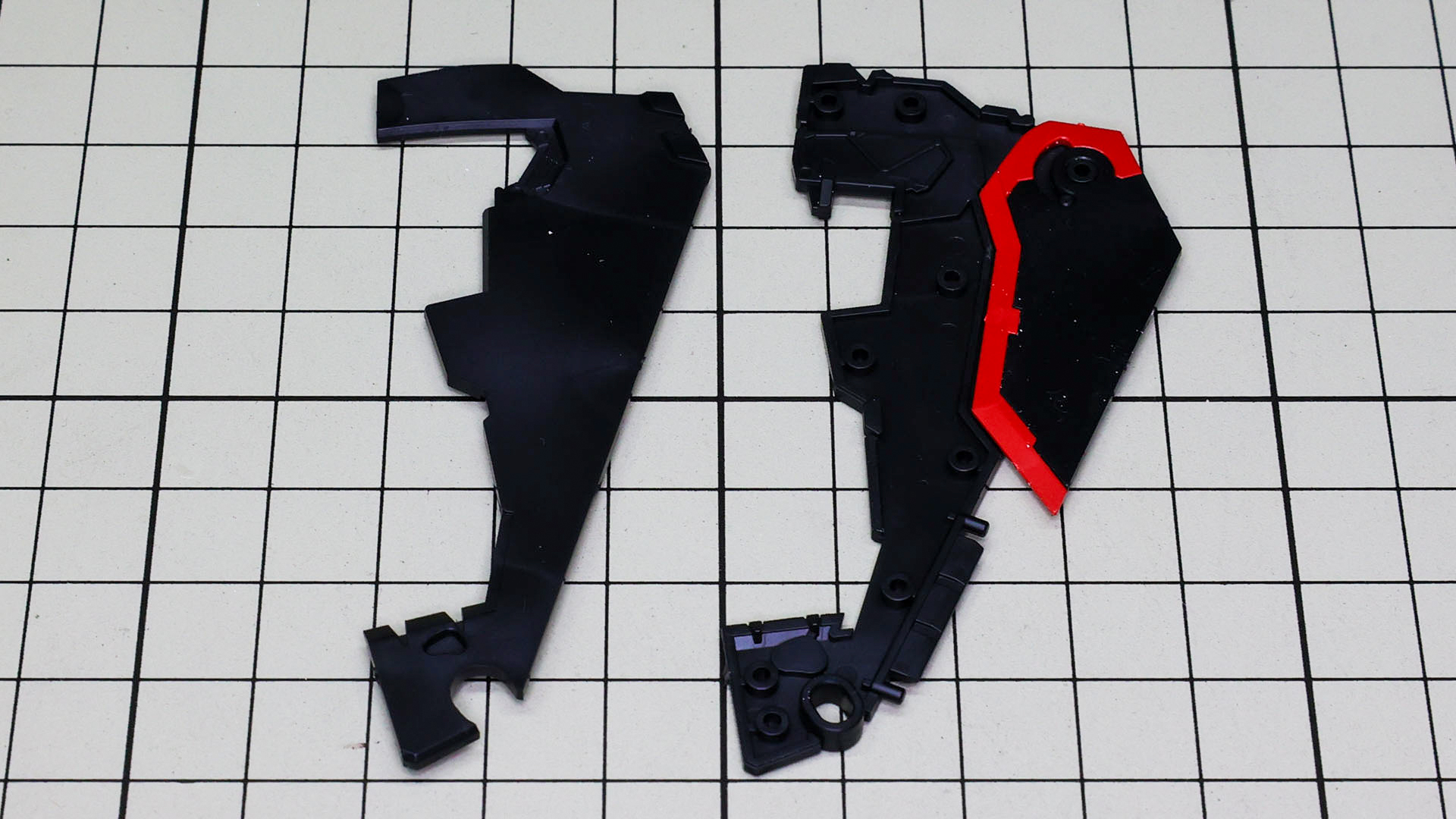 可変ウイングを組み込んで可動ウイングを構成します