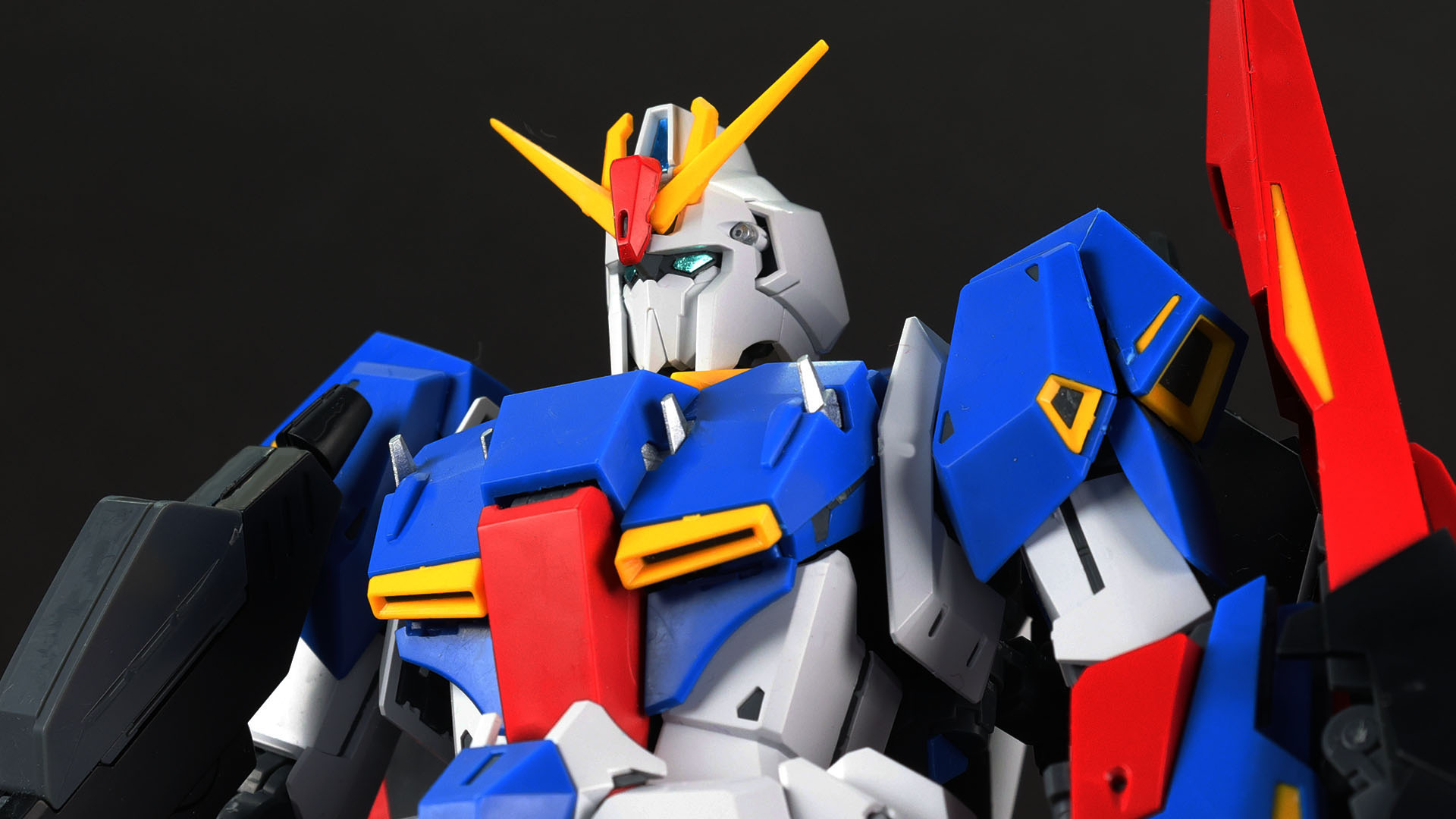 あおり視点もサマになります