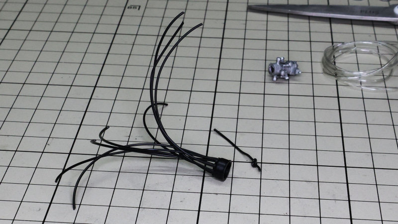 細かい作業が続きますが、根気よくゆっくりやっていきましょう！