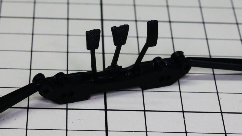 走っているときの振動はどうだったのか興味津々の構造ですね