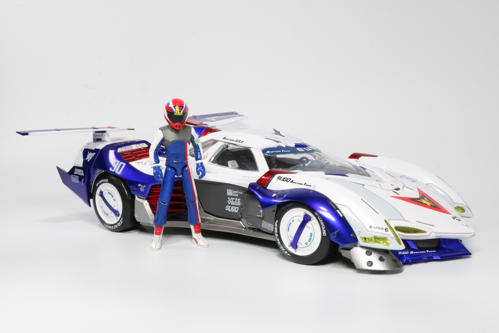 「アスラーダ G.S.X」との比較