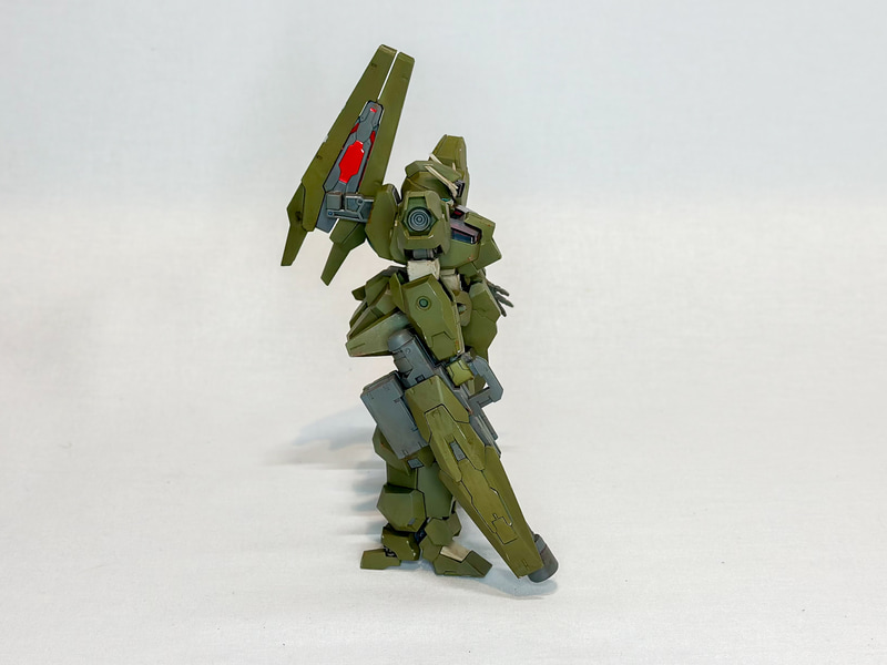 左：塗装前、右：塗装後