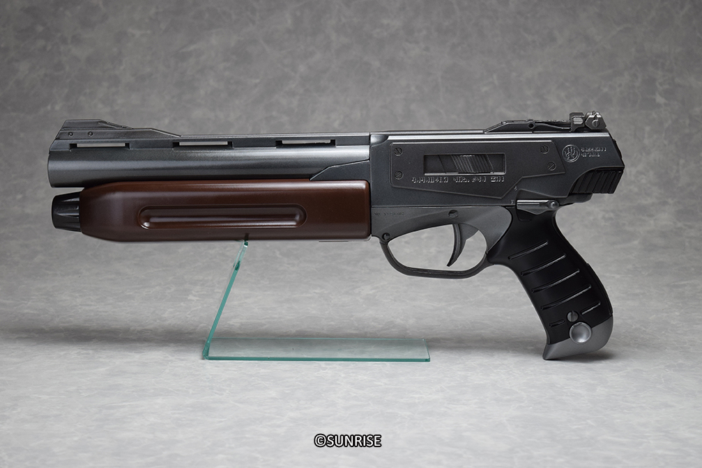 「アーマーマグナム the Water Gun」。2021年発売、6,600円。「装甲騎兵ボトムズ」の銃