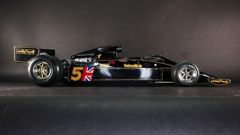 サイドビューがかっこいいですね