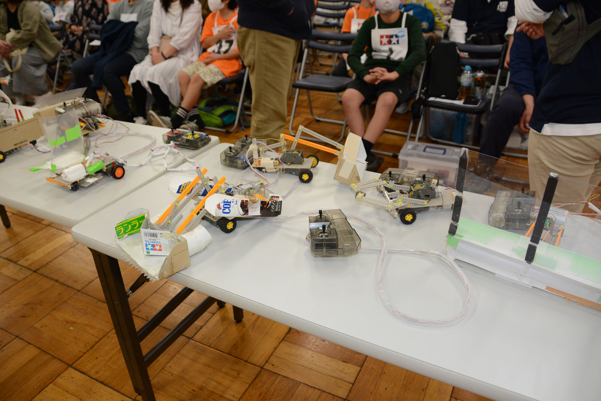 ブルドーザータイプが基本だが、そこから様々な機能を持たせている