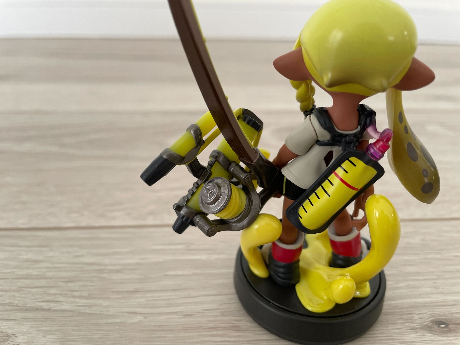 こちらはトライストリンガーを持つ「スプラトゥーン3」のamiibo。せっかくなので並べてみた