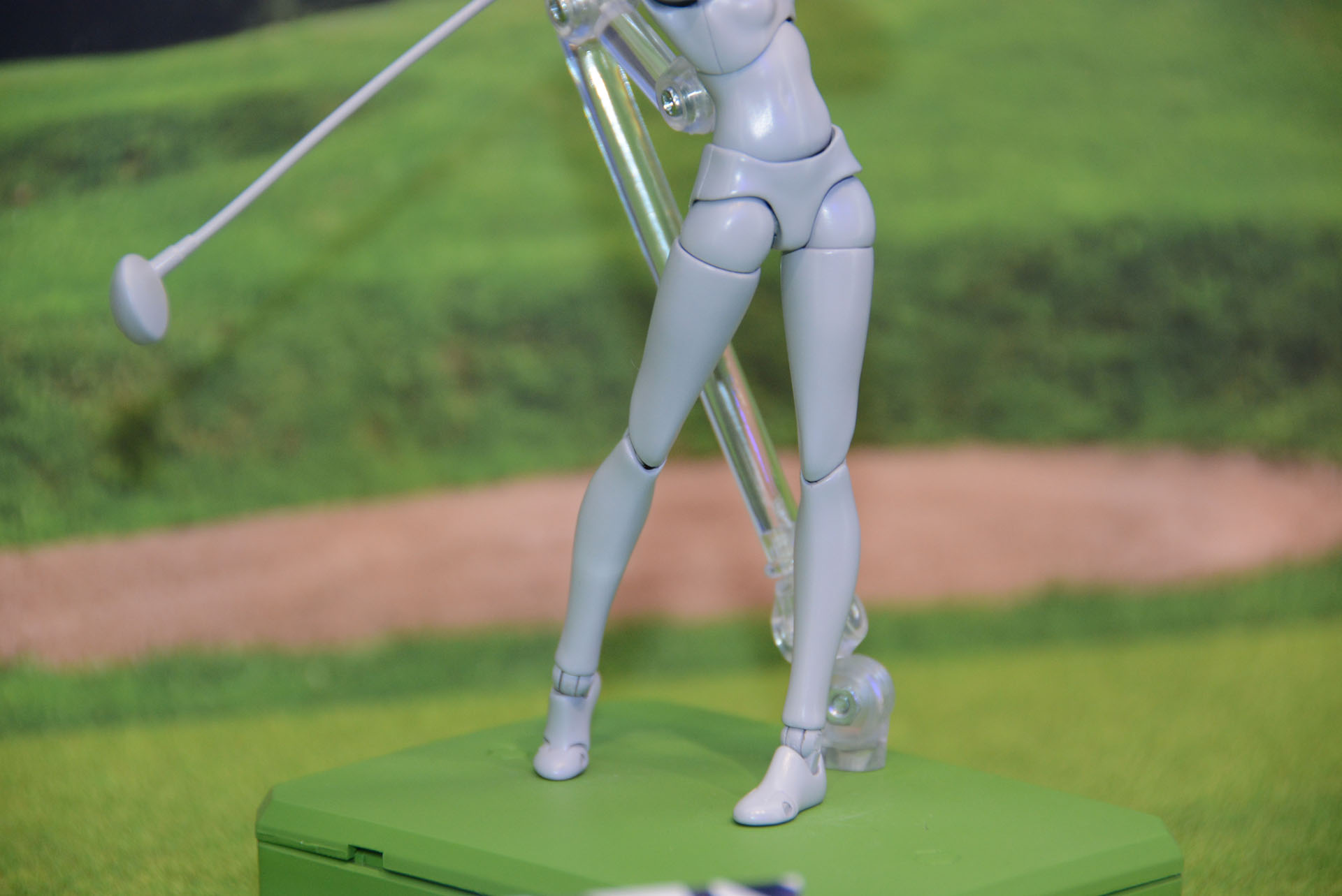 ゴルフならではの体の動き、アニメとしてのアレンジされたプロポーションなど、詳細が明らかにされるのが楽しみだ