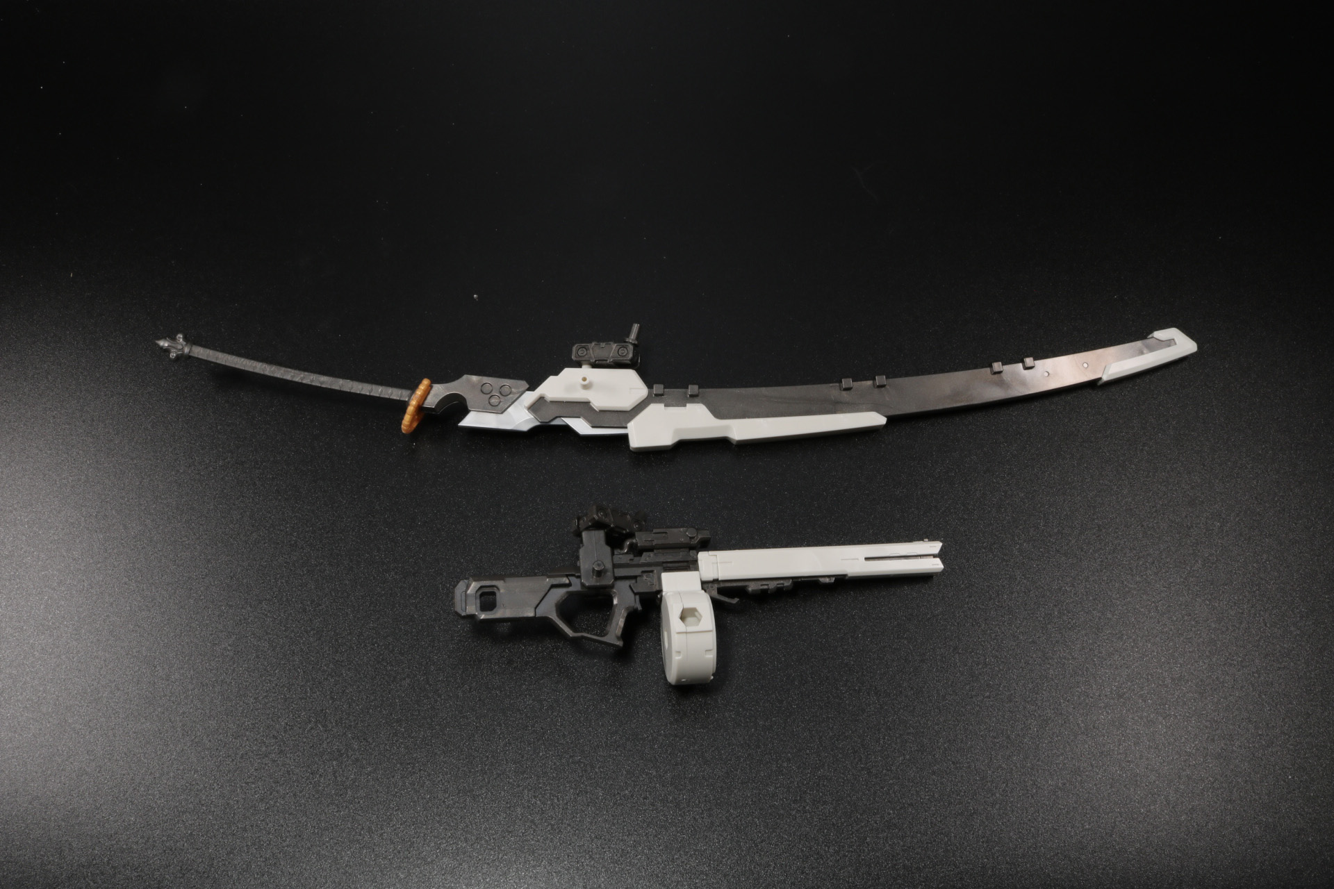 武装もそれぞれ分けておく