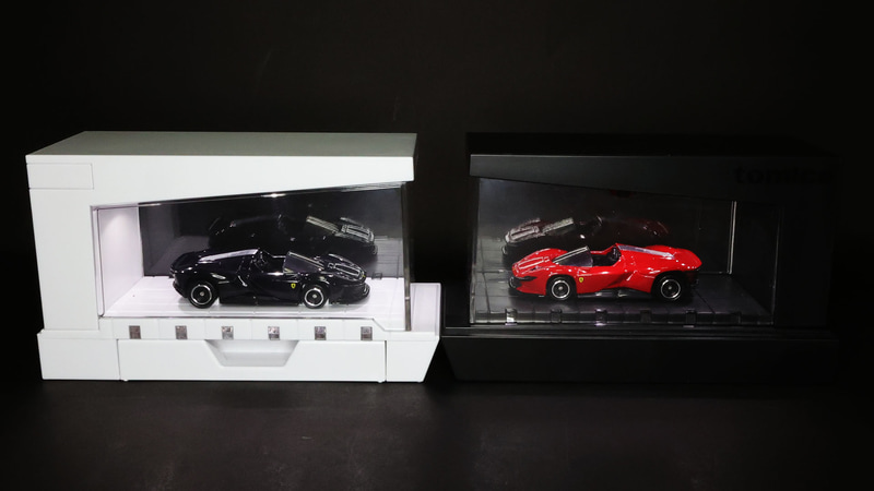 伝統のフェラーリレッド