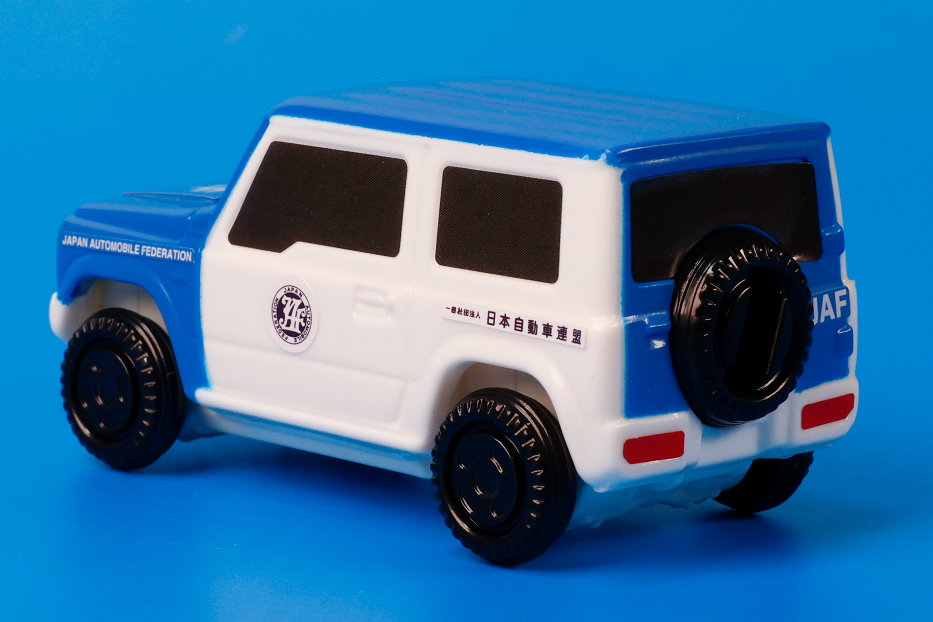 力強い走りをしてくれそうなフォルムだ