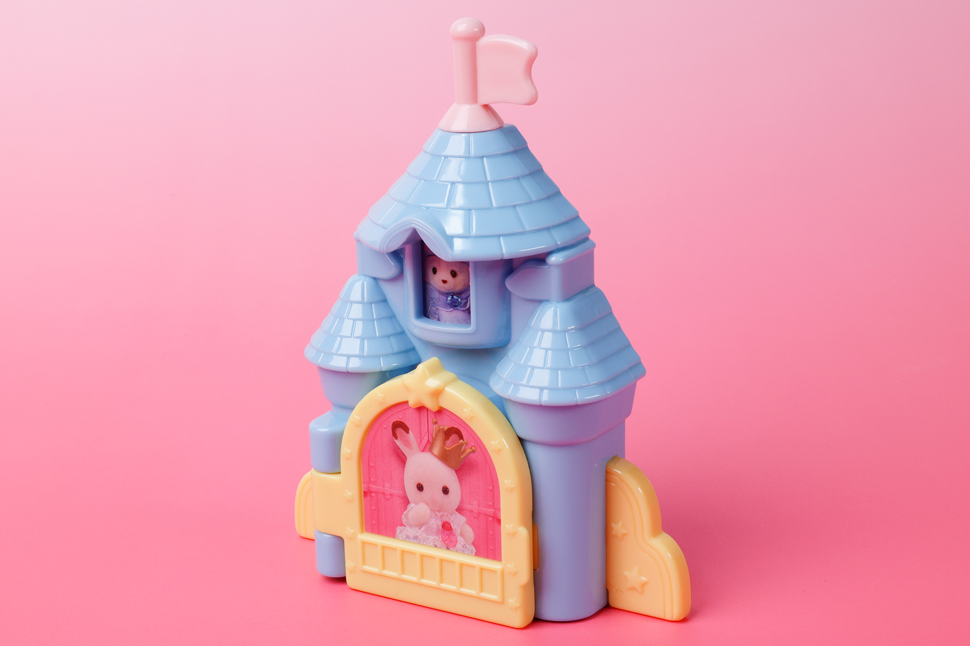 屋根のレンガの感じなど、細かく作り込まれている