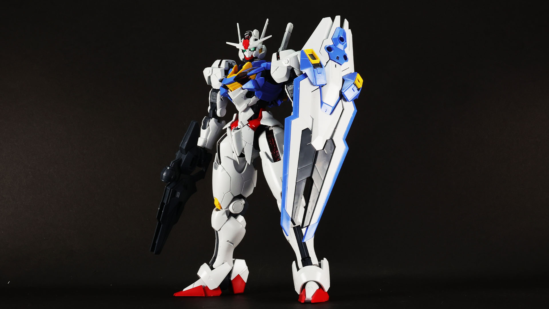 フルメカニクス版となって重量感さえも感じられるディテーリング！