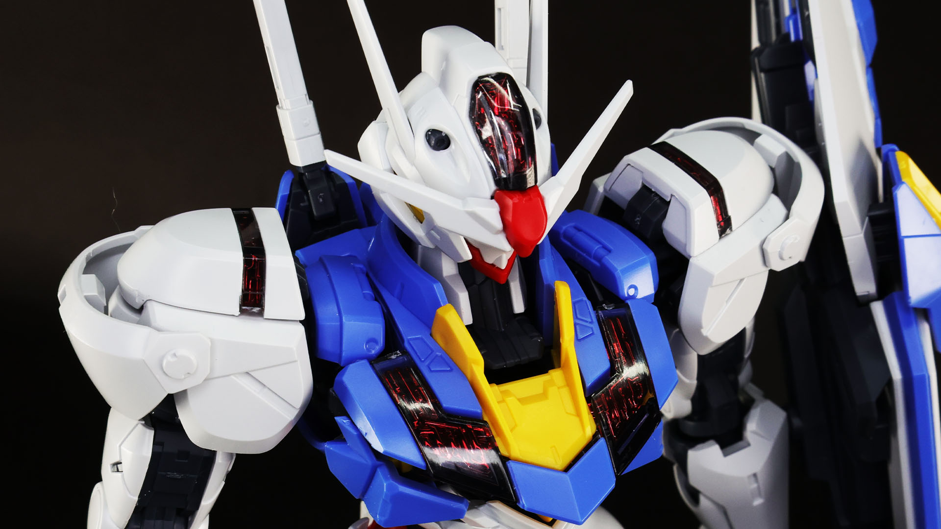 1/100スケールによってより立体感が増す各部のディテール