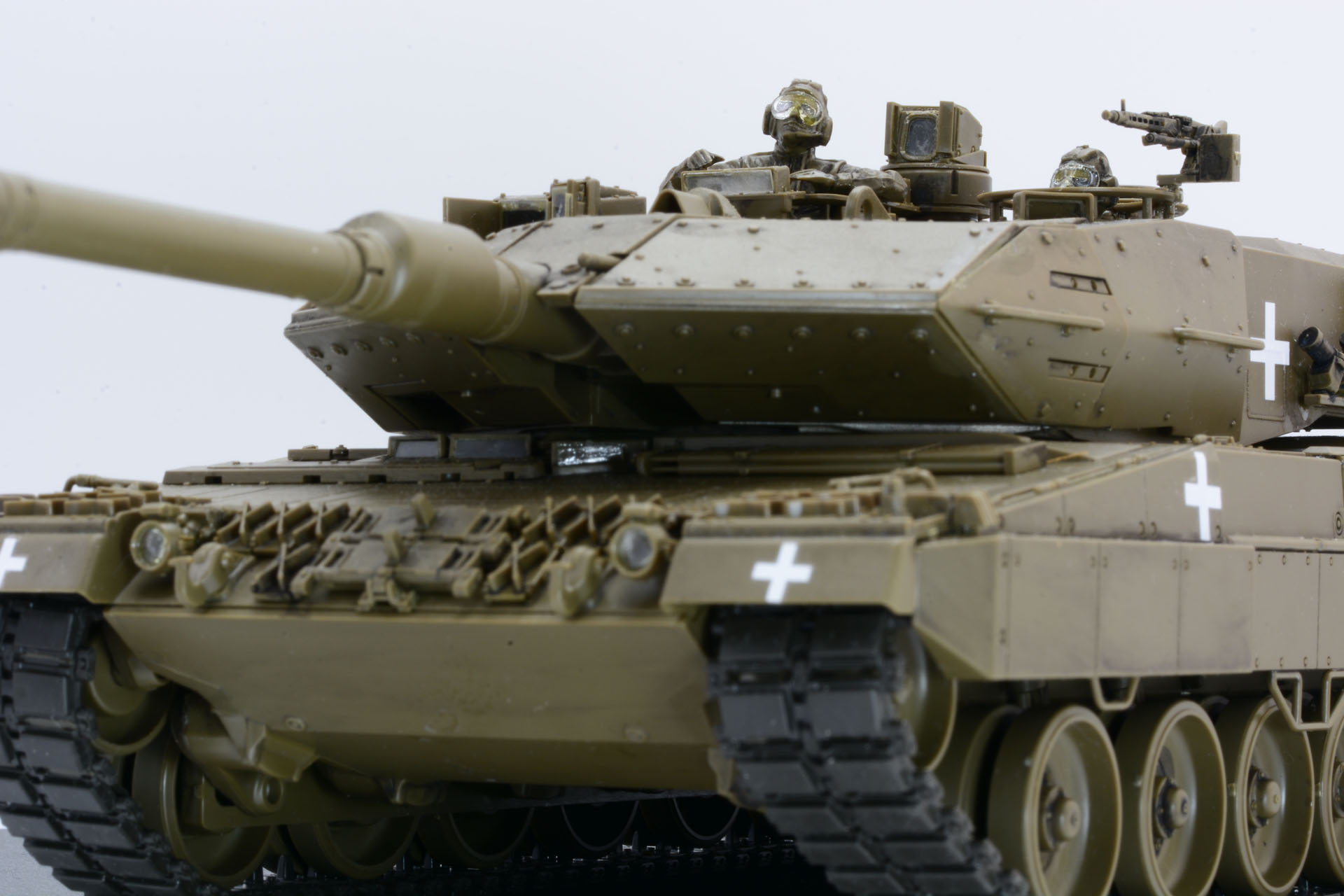 砲塔前面の追加装甲を留めるリベット表現