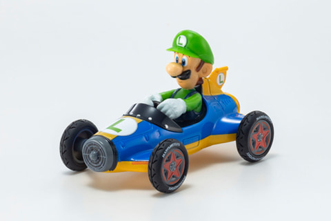 まるでゲームから飛び出してきたような造形！ プルバックカー「マリオ