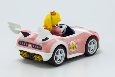 まるでゲームから飛び出してきたような造形！ プルバックカー「マリオ