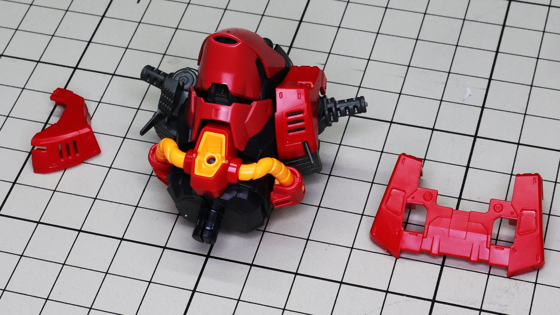 胸部完成です。スミ入れしてやるとぐっと締まりそうですね