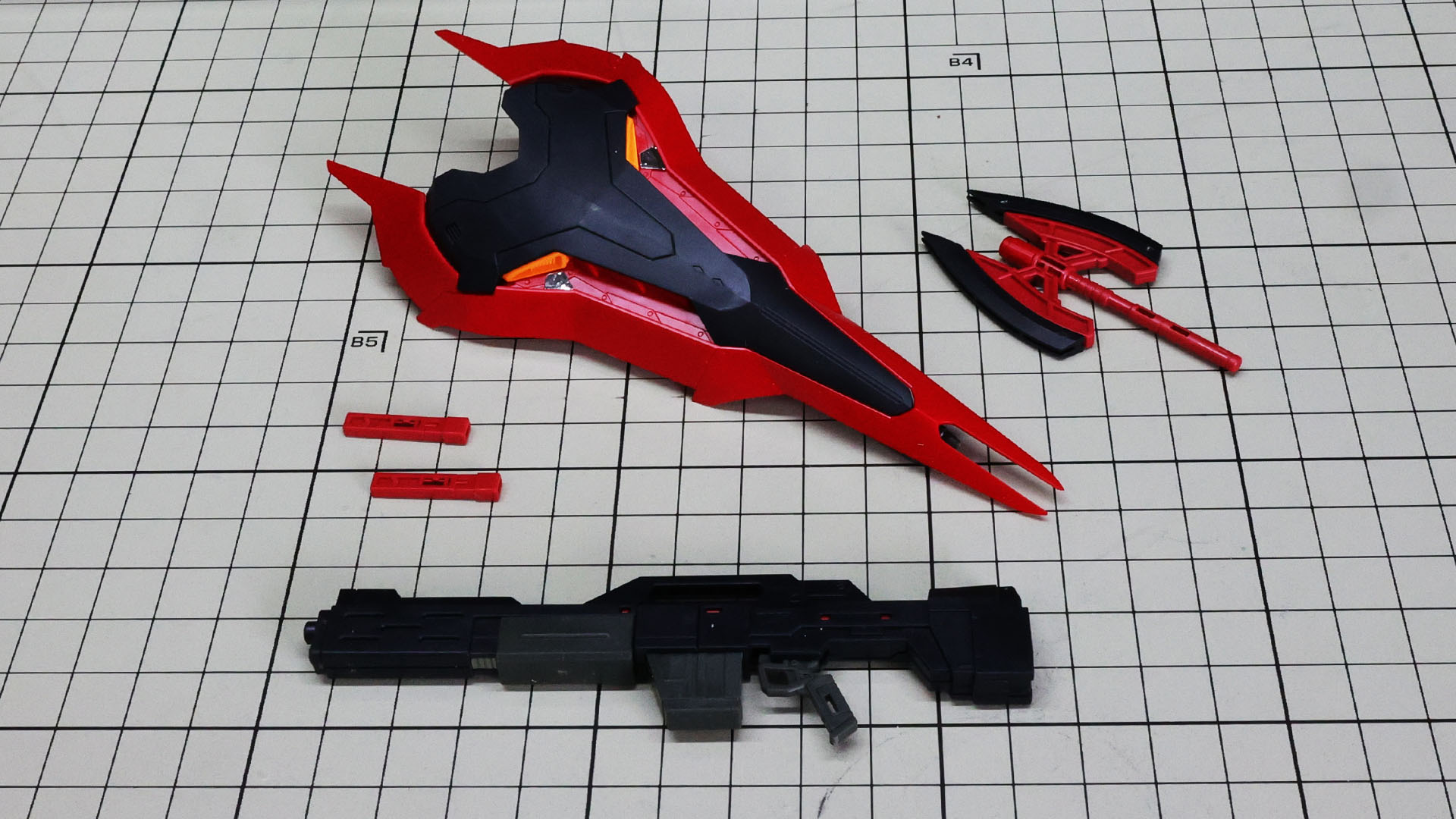 構造自体は単純に貼り合わせか重ね合わせが主なのでストレスなく組み上がります