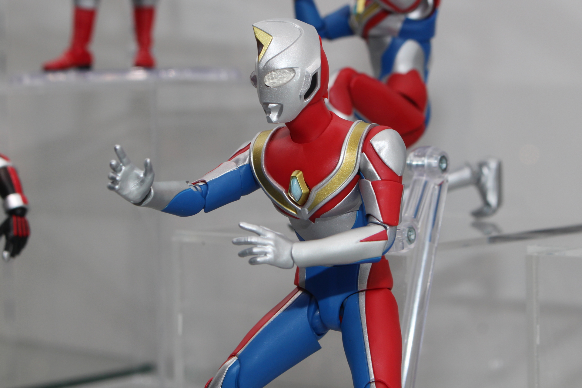 当時ダイナのマスクの造形を手がけた成田氏が原型を手がけている