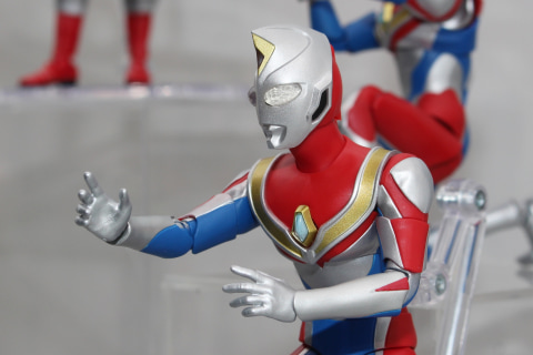 S.H.Figuarts 真骨彫製法 ウルトラマンダイナ フラッシュタイプ S.H.Figuarts（真骨彫製法） ウルトラマンダイナ フラッシュタイプ