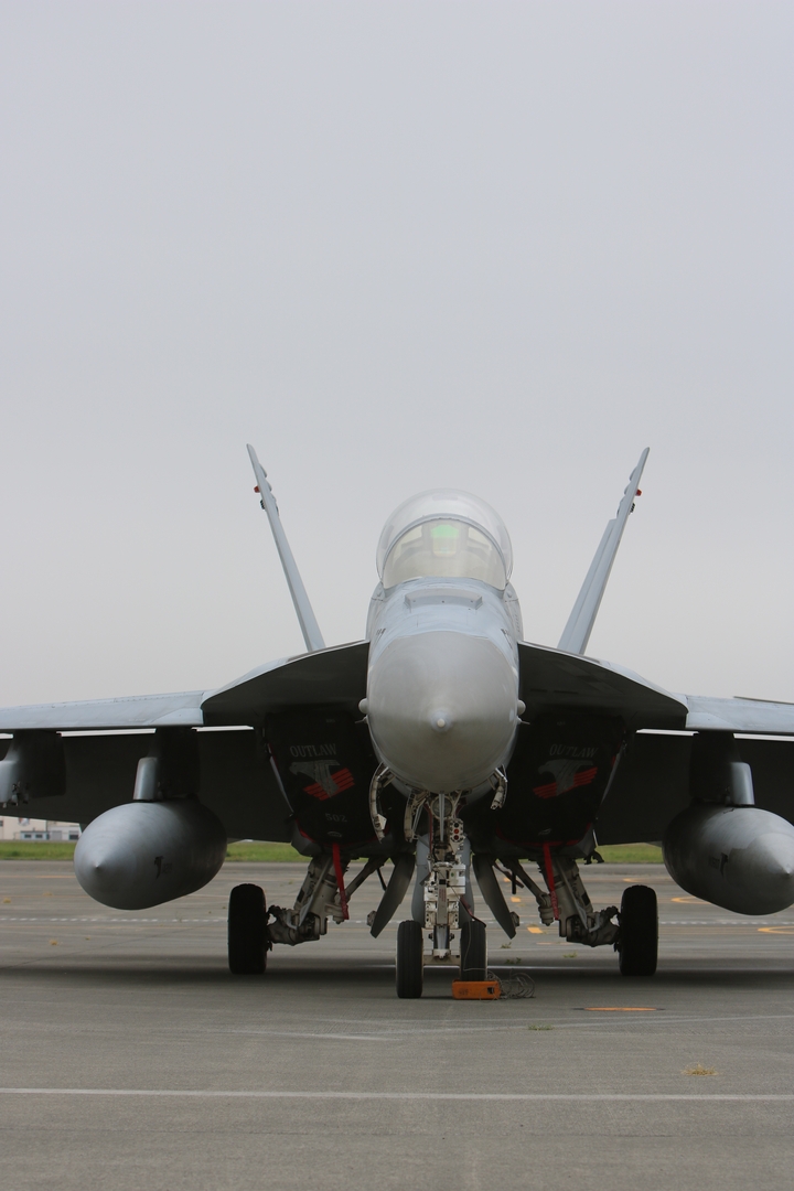 個人的に定番だと思う正面からのアングル、非常にかっこいい