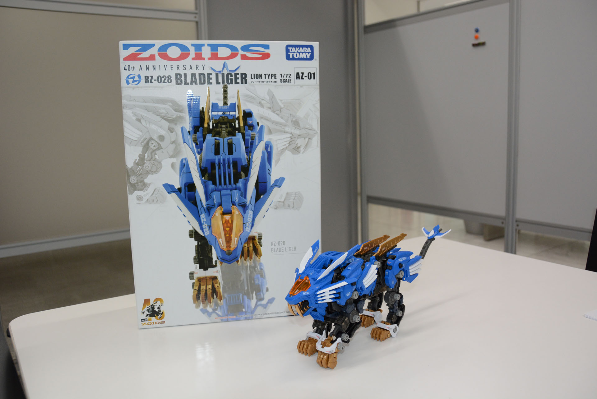 シンプルさにかっこよさを感じさせるパッケージ