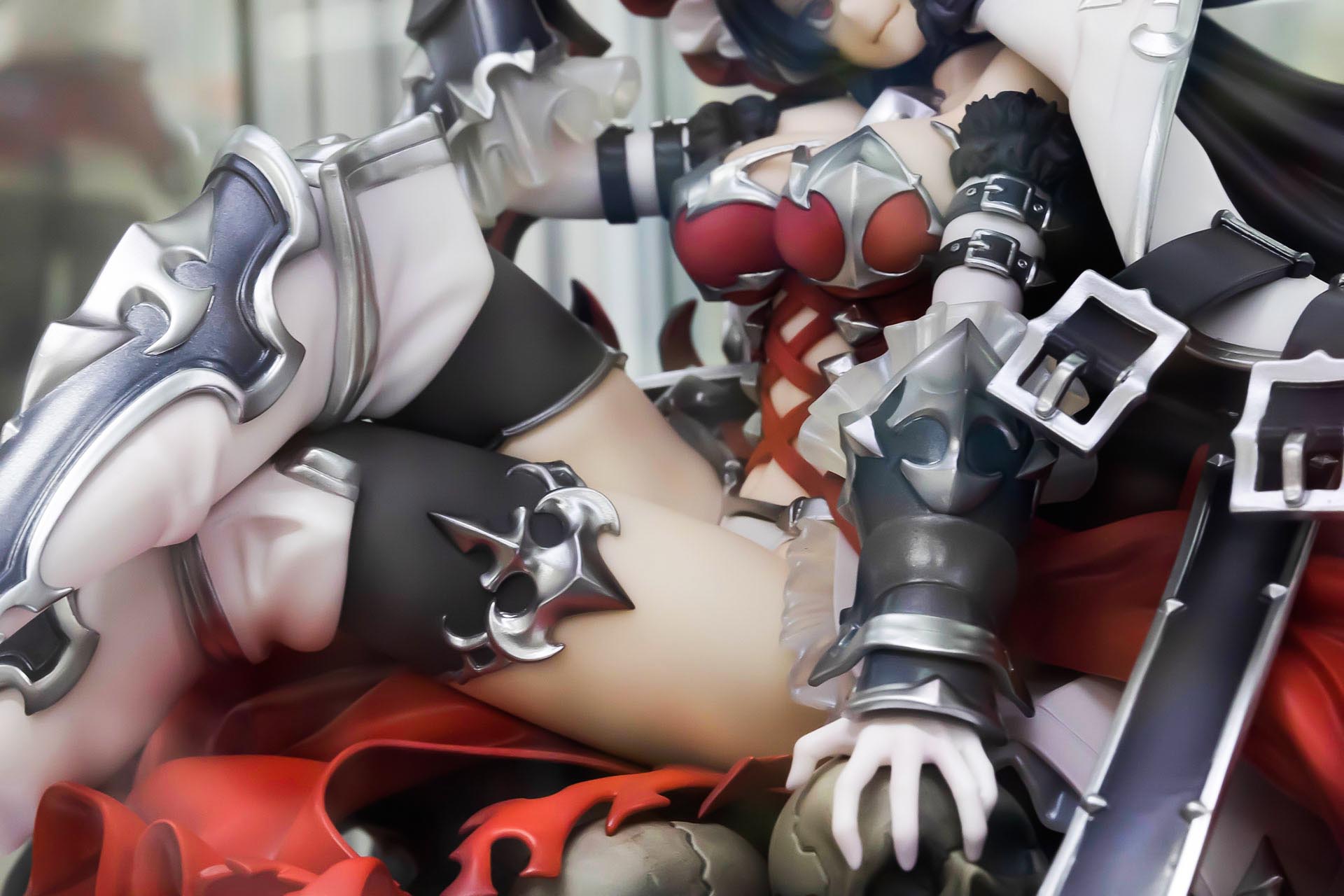 この白くむっちりとした太ももがたまりません！