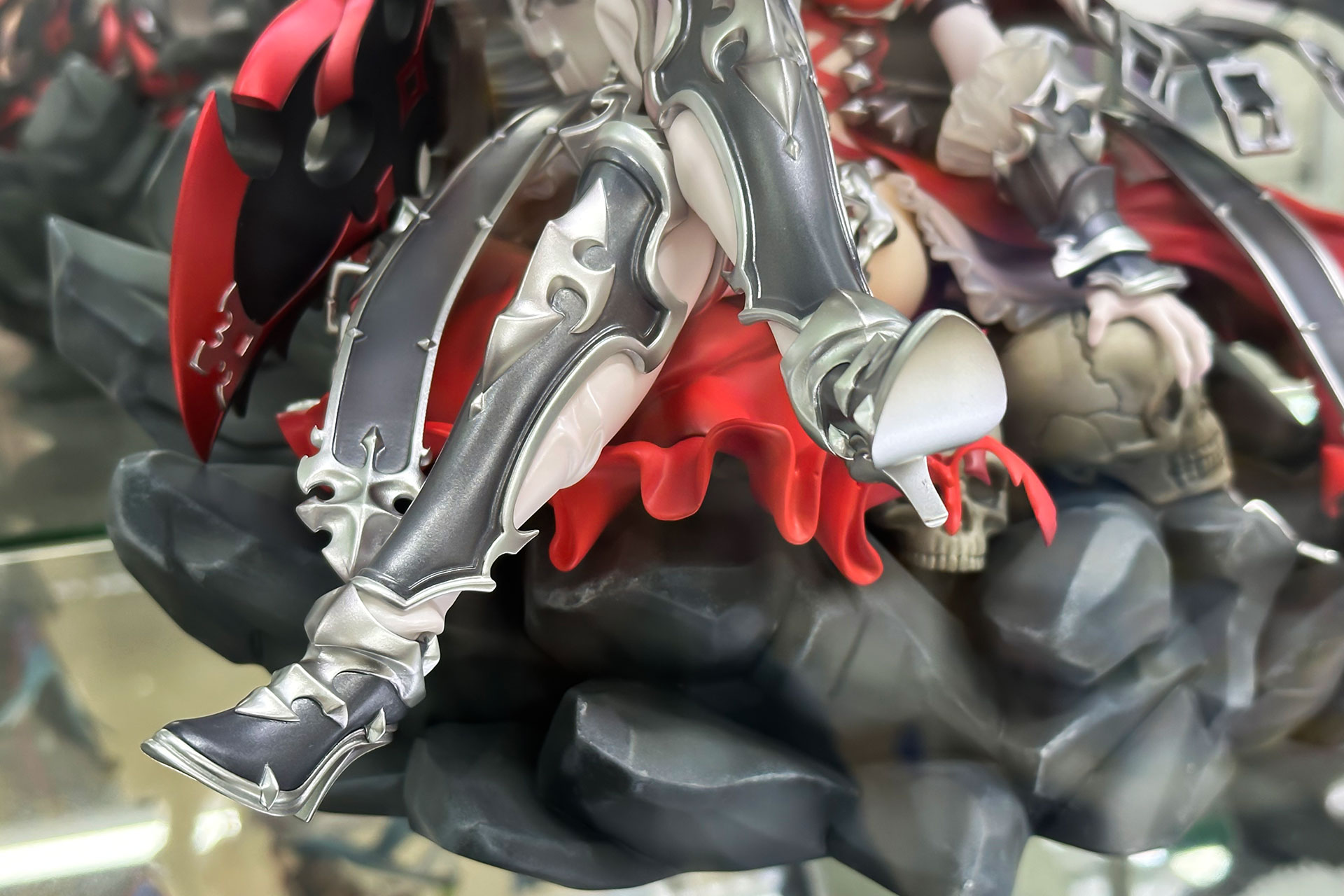 足元だけ見ても、この装飾のこだわりよう