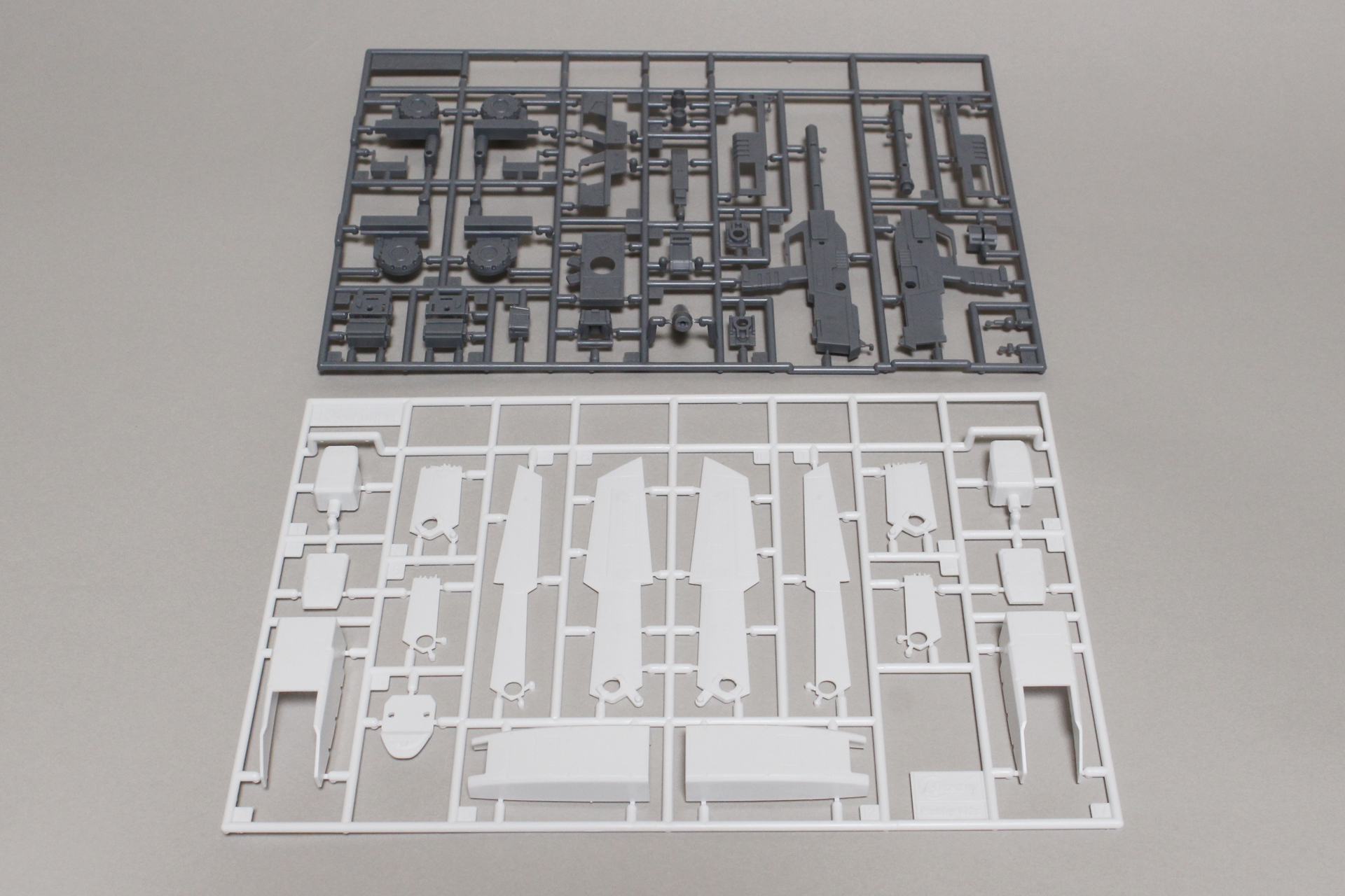 ランナーQ、ランナーR