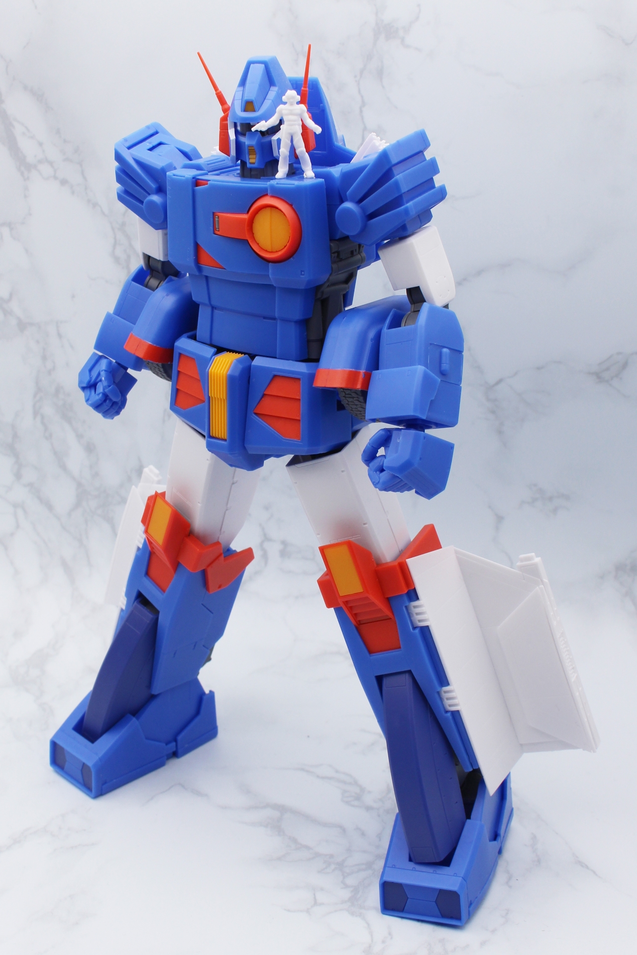 ポージングは無理をしない範囲で楽しみたい。実は素立ちが一番格好いいかも……