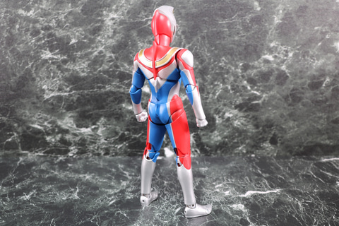 BANDAI - 2個 S.H.フィギュアーツ（真骨彫製法） ウルトラマンダイナ フラッシュタイプ BANDAI S.H.Figuarts(真骨彫製法) ウルトラマンダイナ