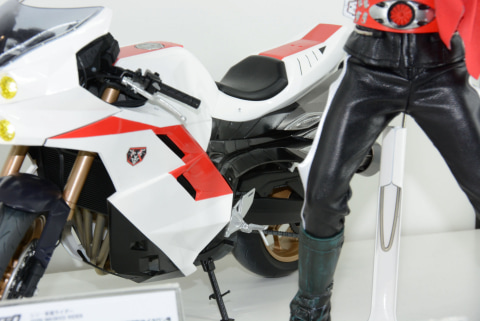 在庫最後 流星人間ゾーン 塗裝版 限定品 仮面ライダーブーツ3足 仮面ライダーZXの商品一覧 | 魂ウェブ