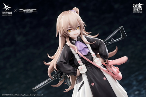 ドルフロ」より、UMP45が衣装「たれうさSS」を着てニヤリと笑う