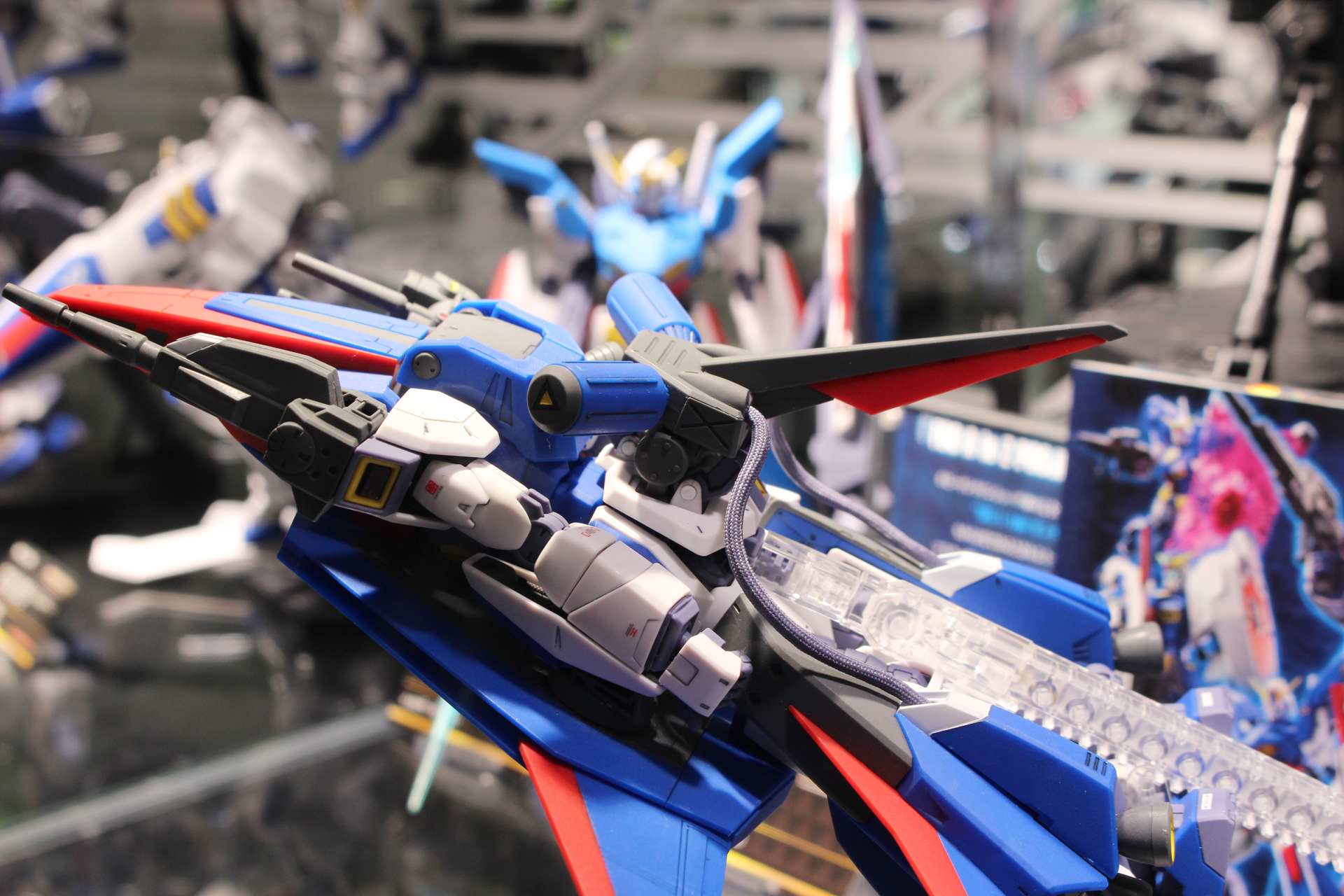 スタビライザーはタンクユニットと換装が可能