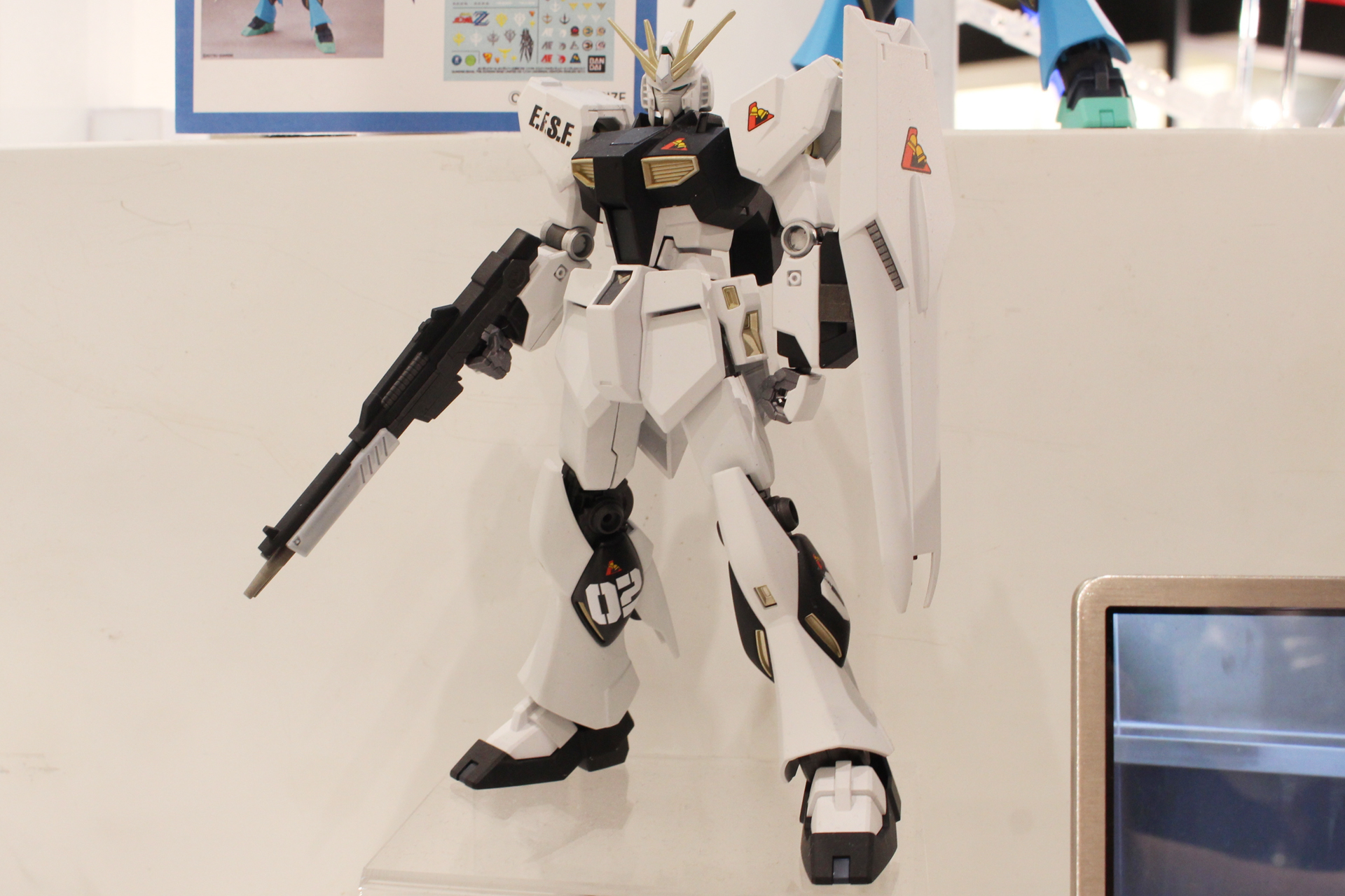 説明書でも紹介されていた作例。印象はずいぶん変わる