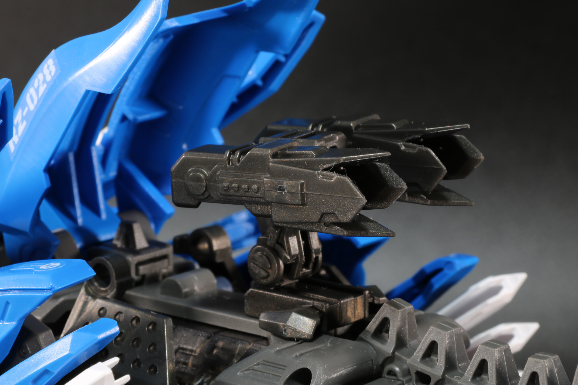 ロケットブースターは角度を調整することができる