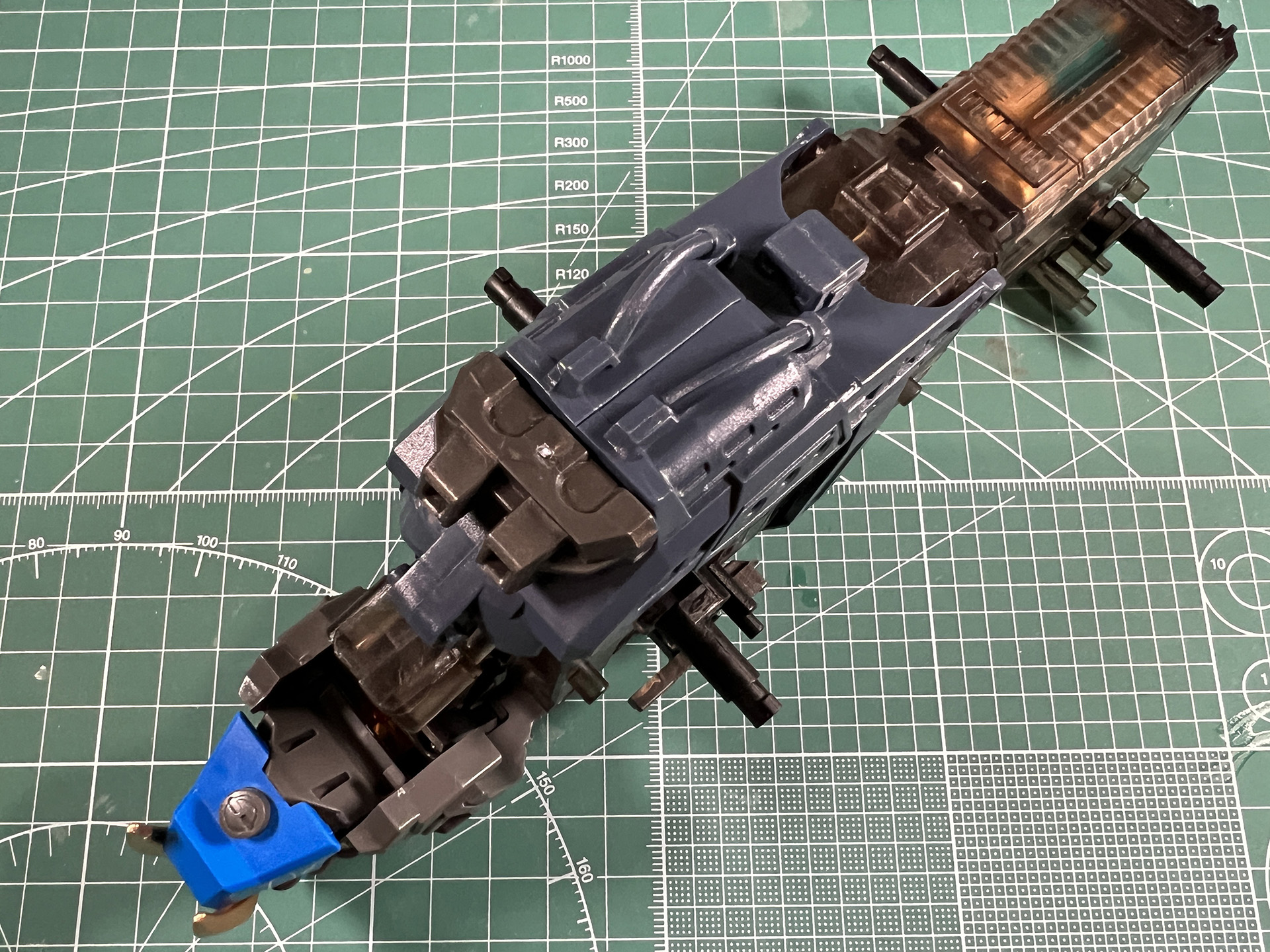 胸の部分の装甲部分