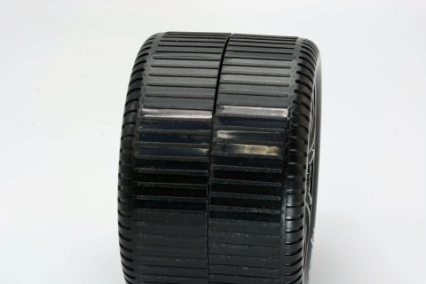 レビュー】京商エッグ「R/C ザ・タイヤ！」レビュー タイヤだけのRC