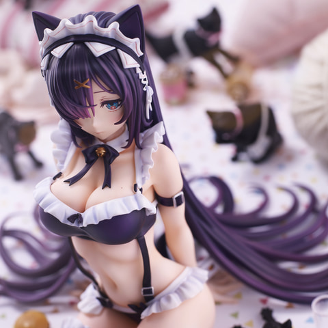 イラストレーター・Mika Pikazo氏が描く「猫メイド」フィギュアの再販