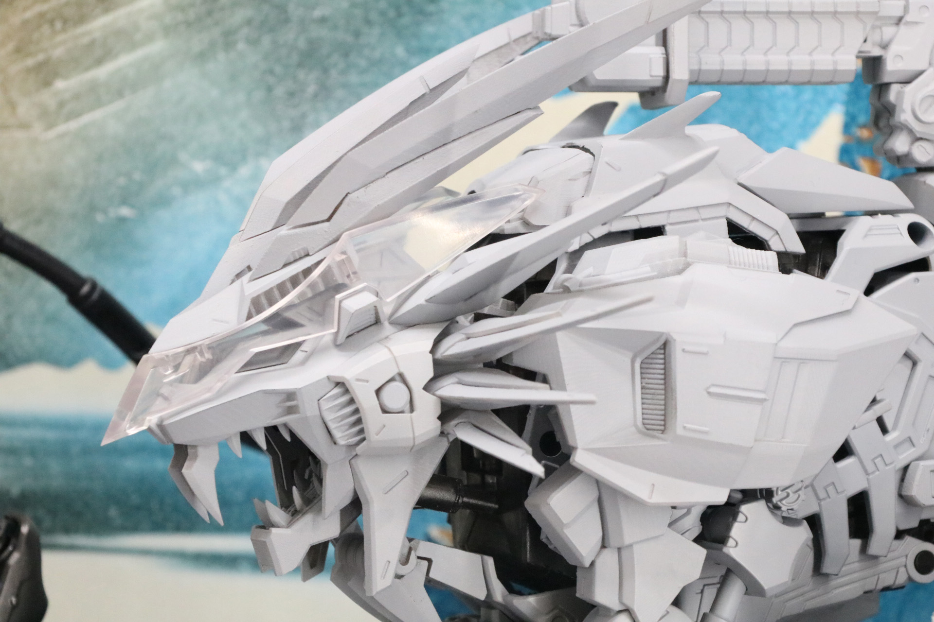 小顔な「ムラサメライガー」に大きく広がったたてがみがヒロイックに映える