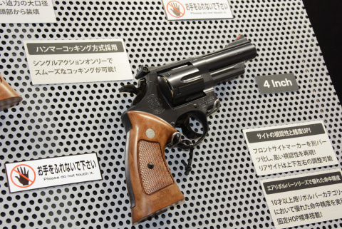 東京マルイ「SAA.45シビリアン」はグリップの木目に注目！ 「M29
