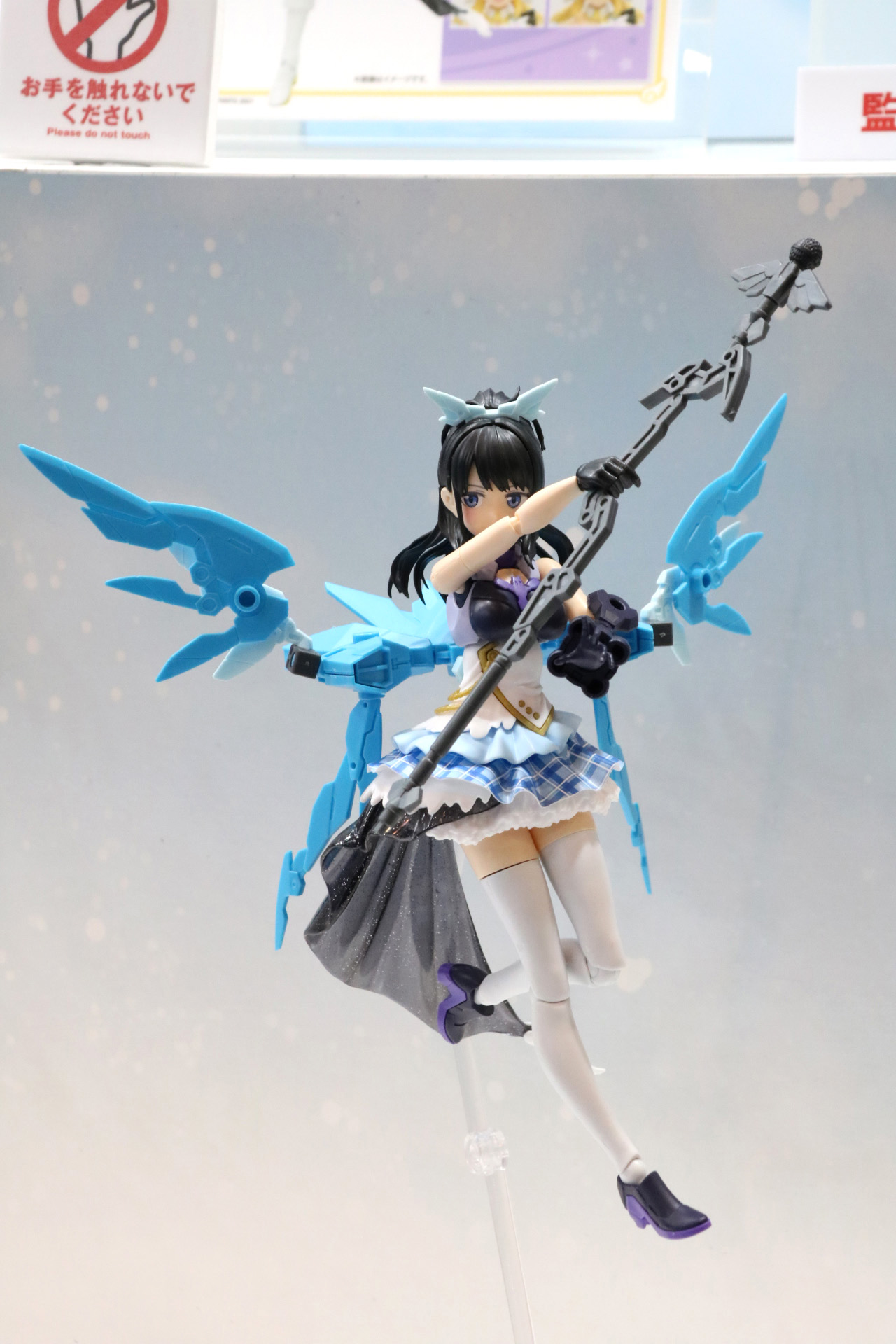 「オプションボディーパーツ ビヨンドザブルースカイ1[カラーA]」を使用してアイドルのカスタムも可能