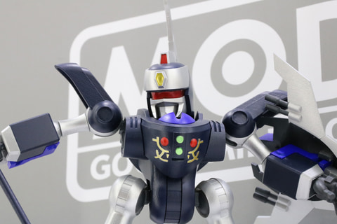 サムライオン、ヤリパンサーへの完全変形も可能。「MODEROID