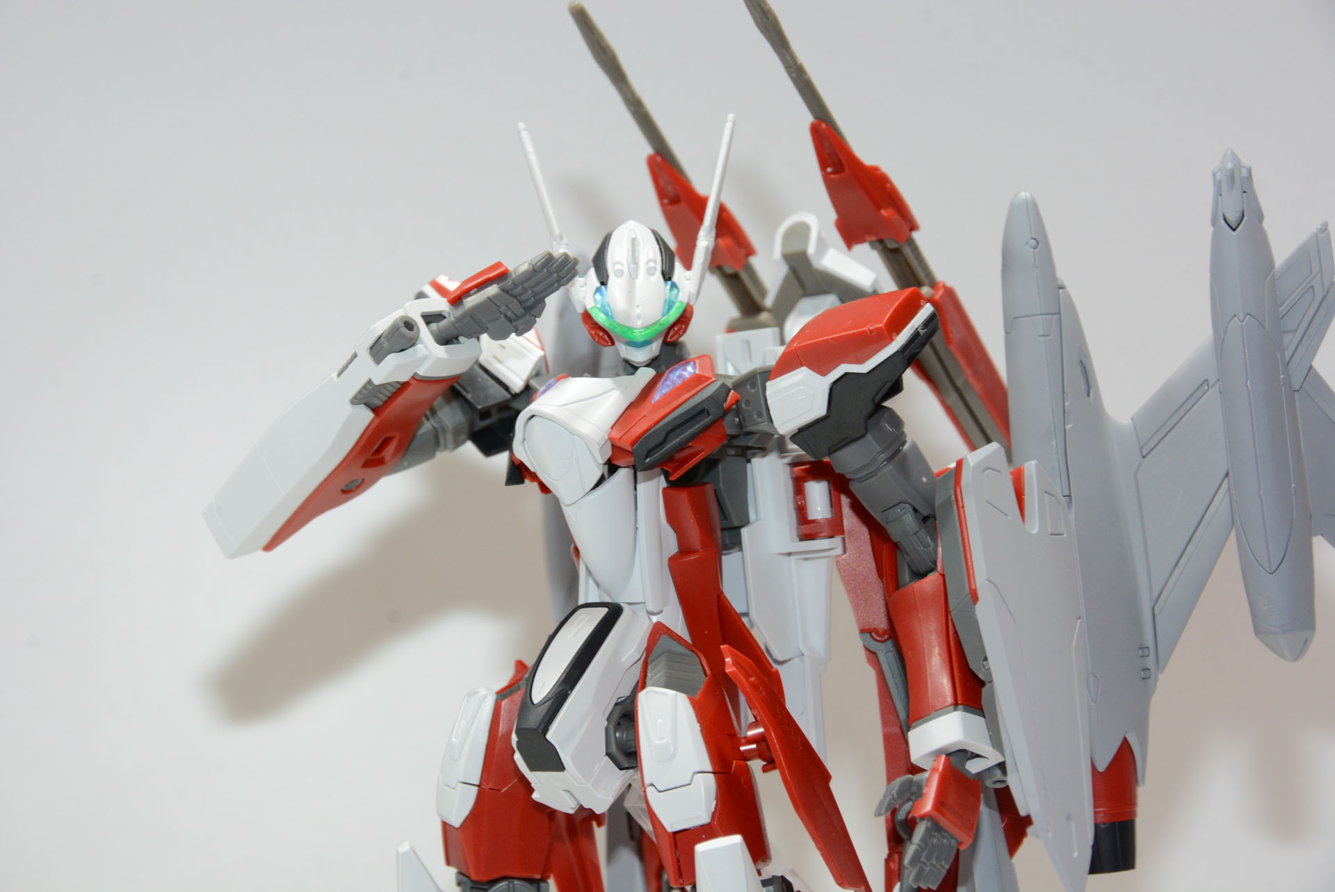 開発中のスーパーパーツを装備した姿も