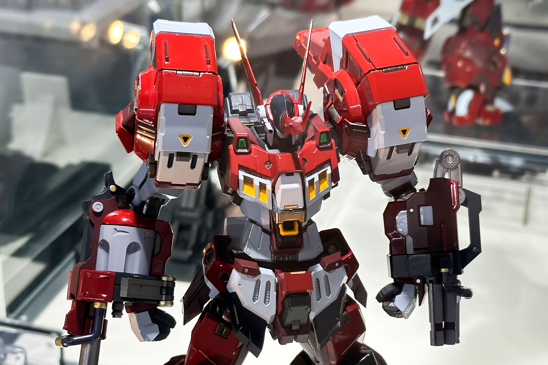 もはやフィギュアというよりも、描き込まれたイラストのような精密さを感じさせる