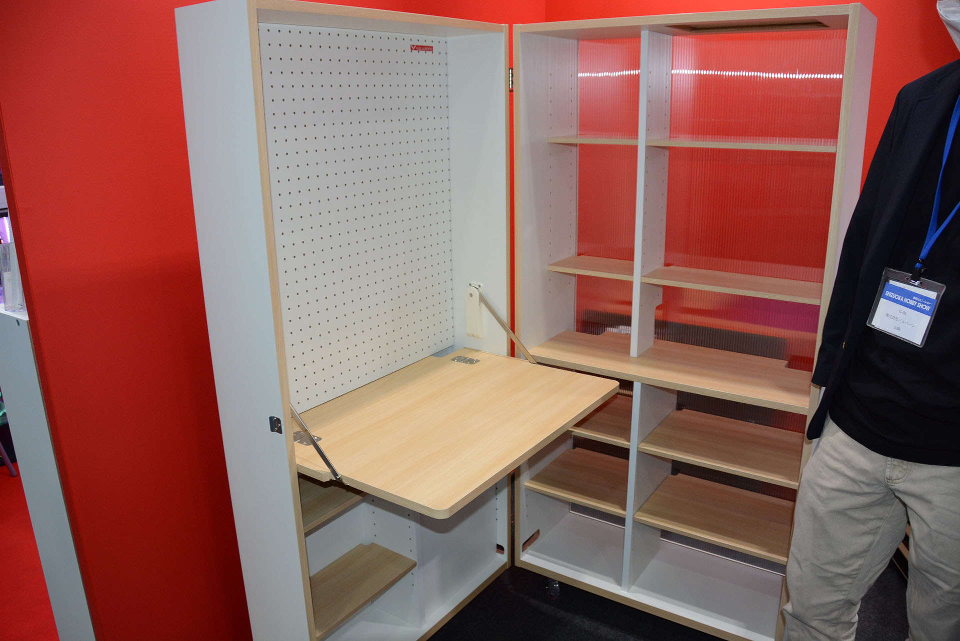 実際に販売されるものはこちらになる。ユーザーの好みでカスタマイズ可能だ